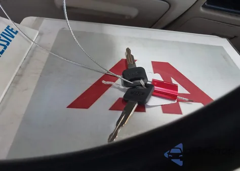 2005 Ford F-250 Lariat/Xl/Xlt z USA, uszkodzony, nr VIN 1FTNX20555EB89179